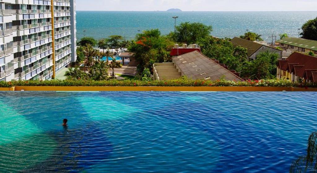 Lpn Park Beach Tour B Jomtien Beach Esterno foto