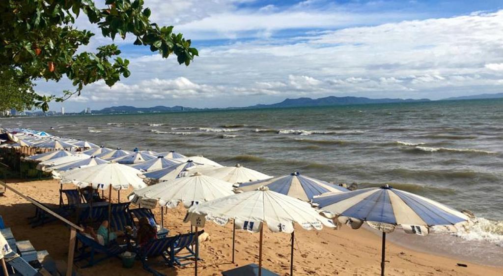 Lpn Park Beach Tour B Jomtien Beach Esterno foto